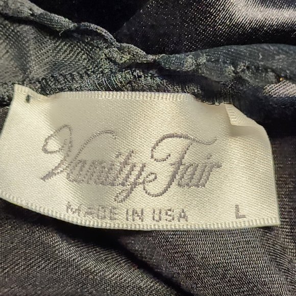 Vintage Vanity Fair Nightgown - Black - Large - Made‎ In USA - Picture 9 of 12